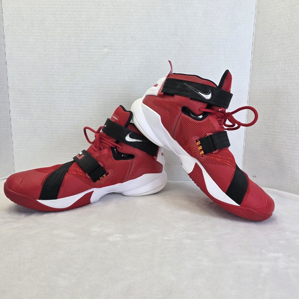 Nike‎ Lebron Soldier 9 University Red Sneakers Shoes Size US 13 Basketball